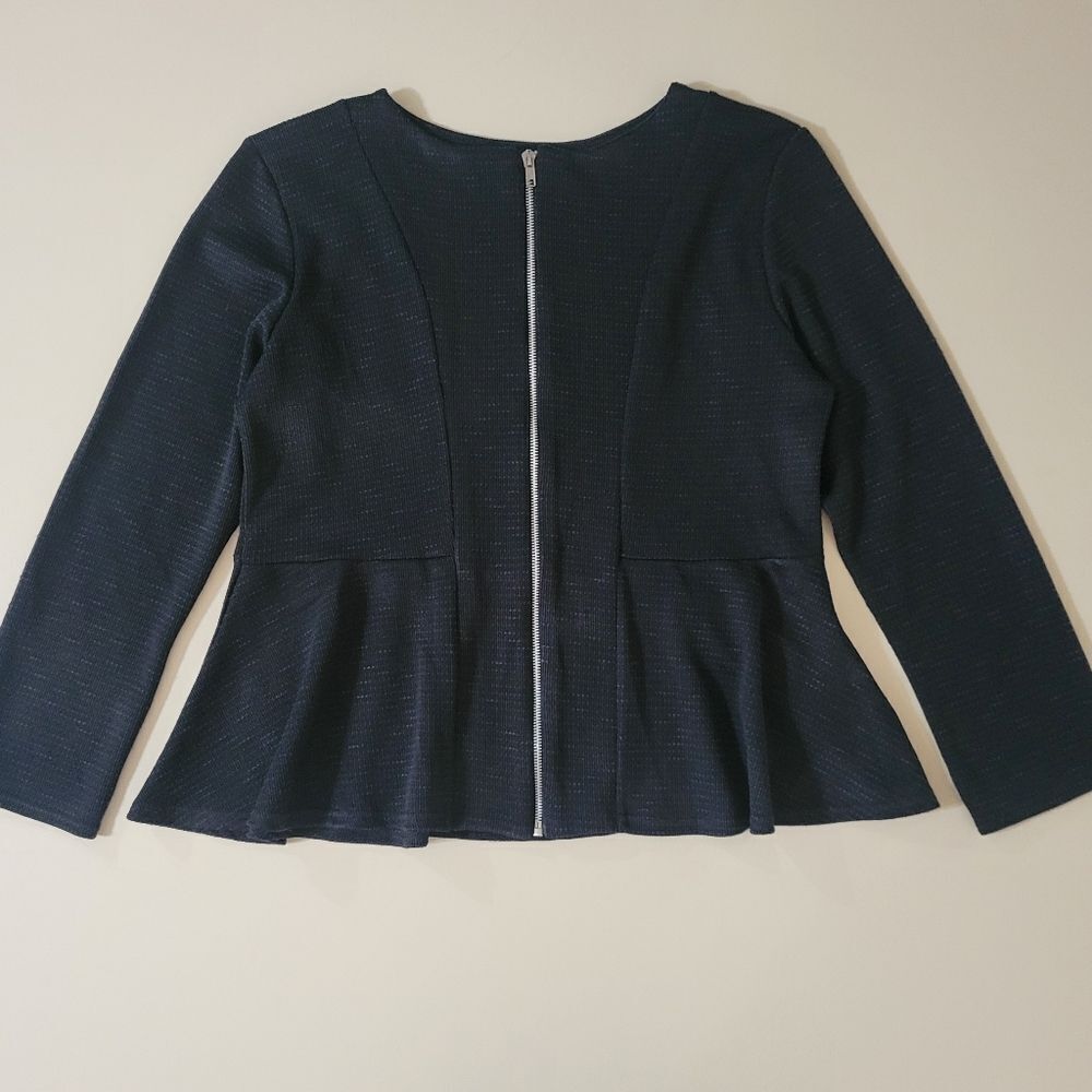 BooHoo Black Gracie Zip-Up Peplum Jacket - Picture 3 of 15